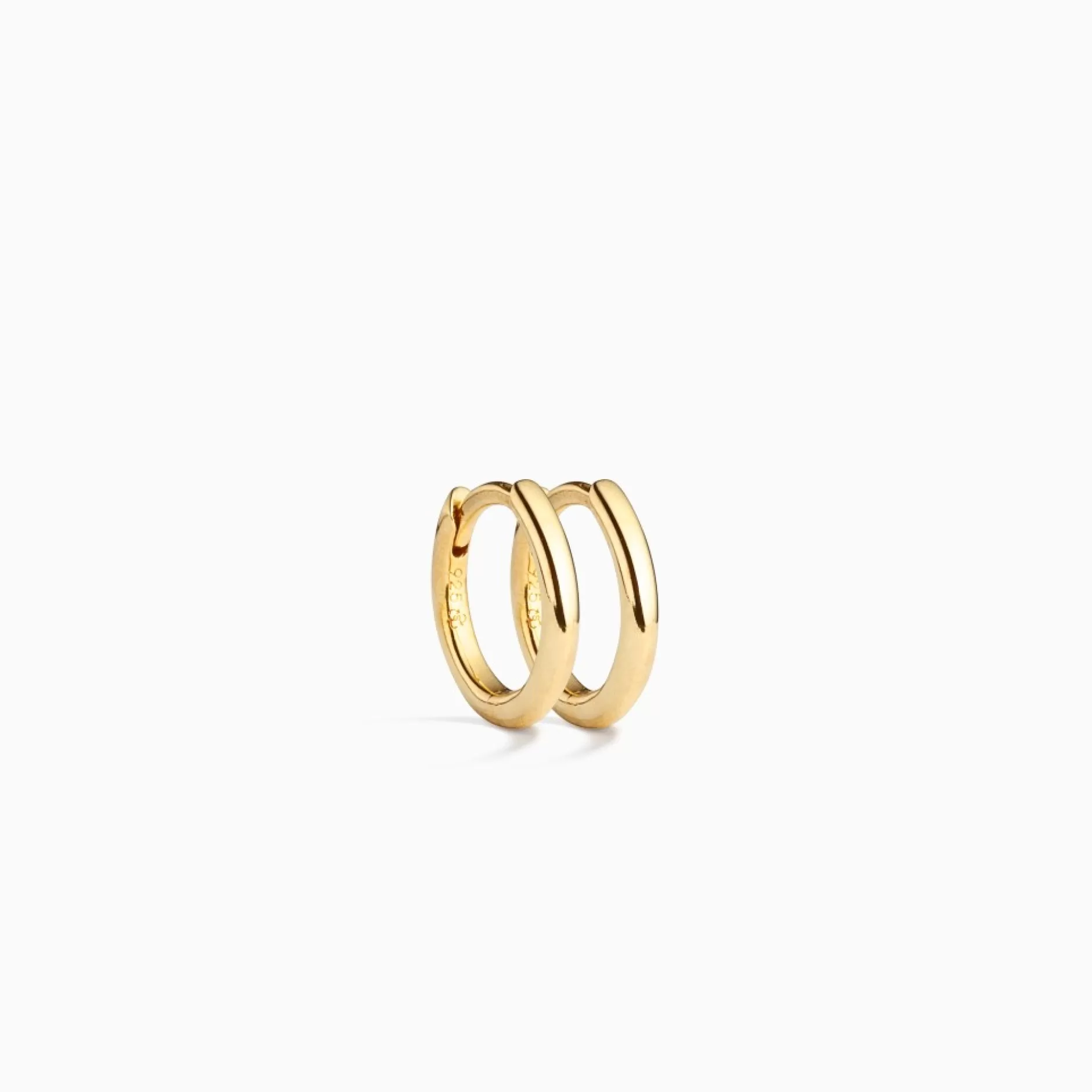 Eline Rosina Oorbellen^Essential Classic Huggies (S) Gold Plated Sterling Zilver